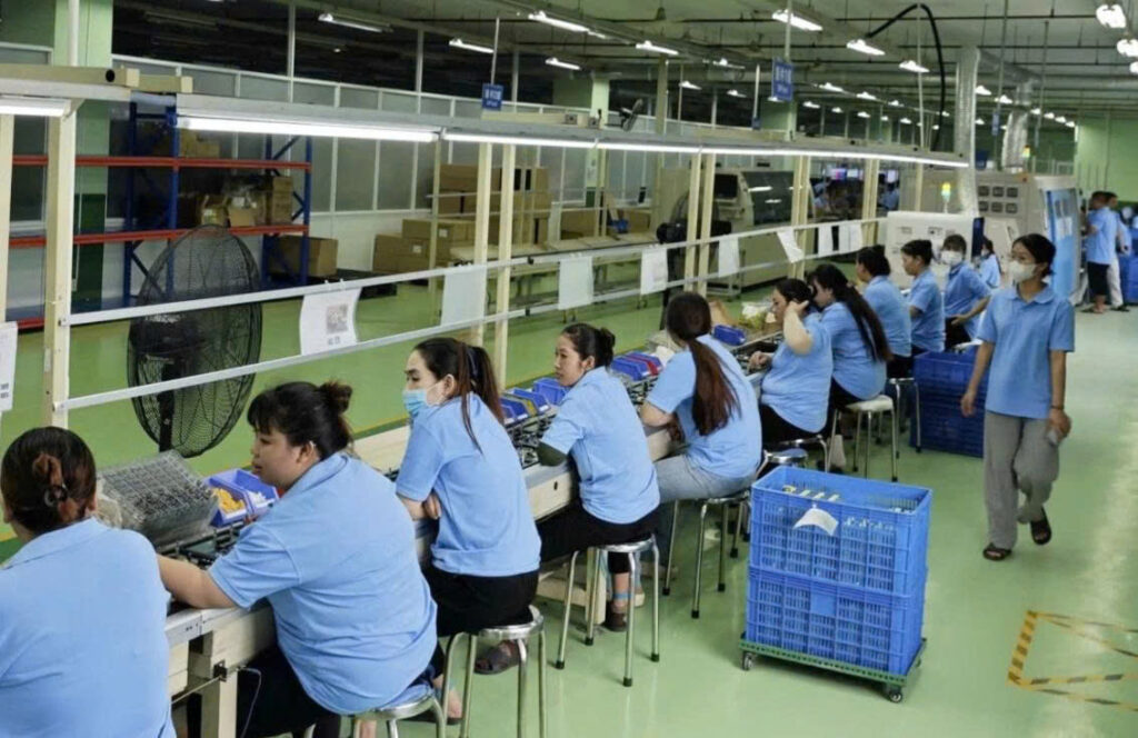 Phân xưởng hàn sóng DIP